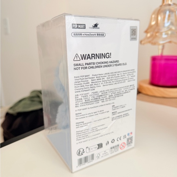 POPMART Labubu Hide and Seek Singapore Exclusive - Picture 4 of 4